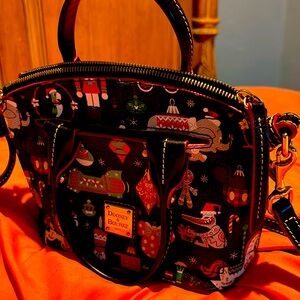 Walt Disney World Dooney & Burke pass holder Christmas Purse